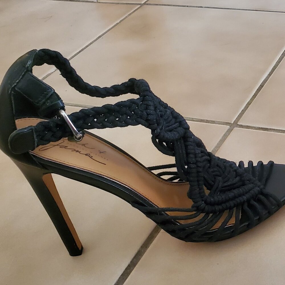 NWOT Badgley Mischka Strappy Heels – Size 9.5 - Picture 5 of 16